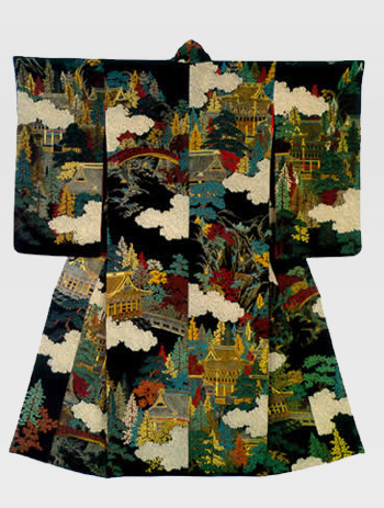 Kimono with design of Nikko Toshogu Shrine, and black silk crepe (chirimen)