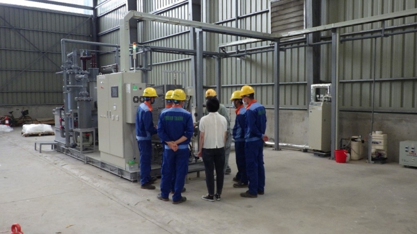Training for trial operation of installed equipment at Thuan Thanh, Vietnam.