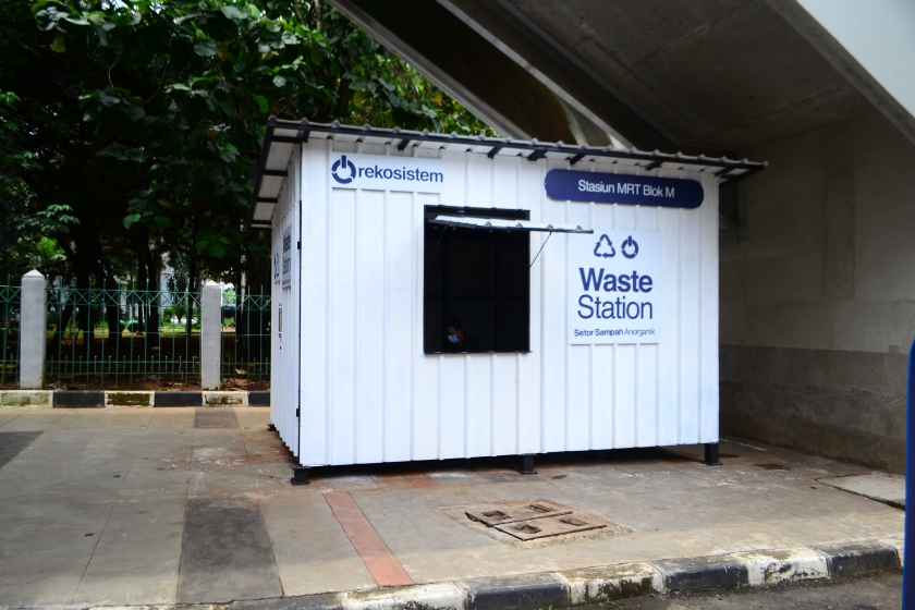 Rekisistem Waste Station