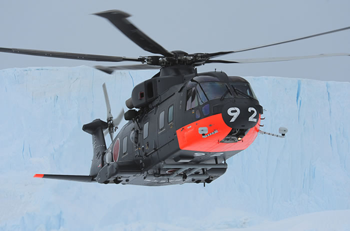 南極輸送支援ヘリコプター