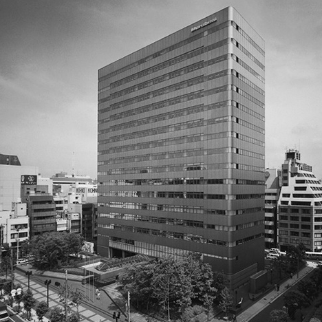 工事完了当時の大阪本社ビル