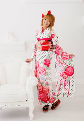 人気タレント南明奈氏がプロデュースする新着物ブランド ａｋｉｎａ ｍｉｎａｍｉ 南明奈 を販売開始 京都丸紅 丸紅