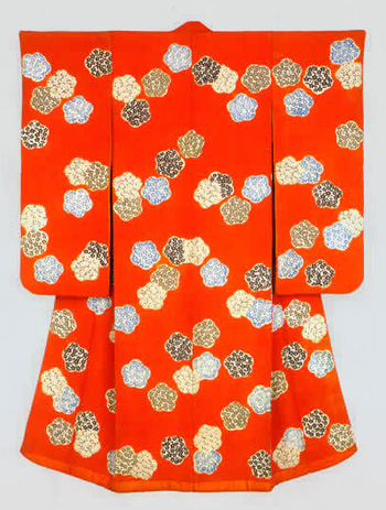 紅紋羽二重地大小梅文様絞染入り振袖