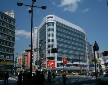 《京王新宿追分ビル》